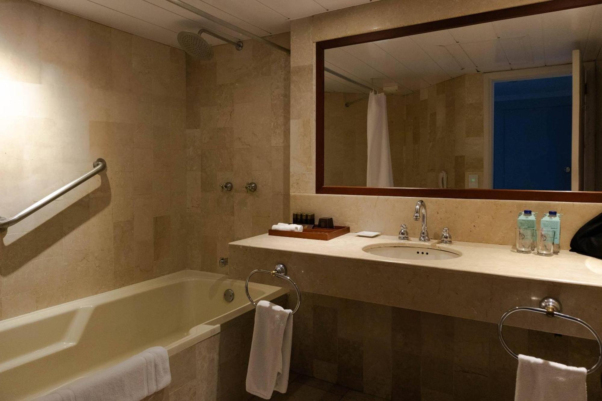 Hotel Caribe By Faranda Grand, A Member Of Radisson Individuals Cartagena