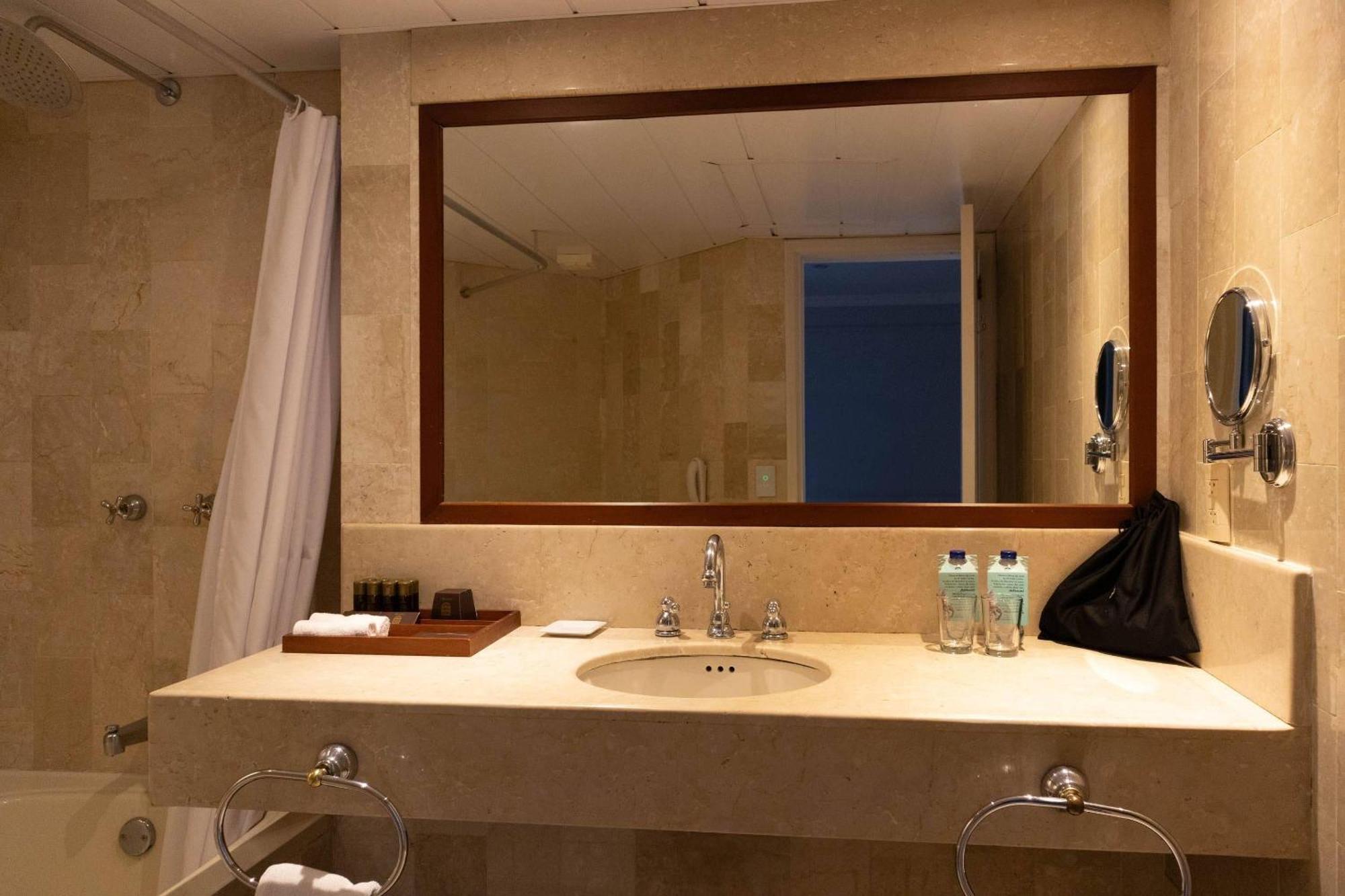 Caribe By Faranda Grand, A Member Of Radisson Individuals Cartagena